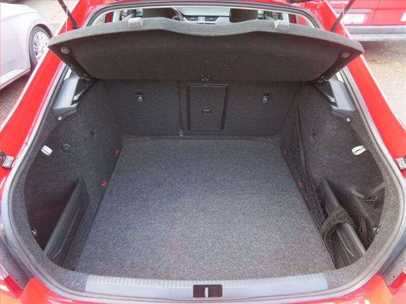 Škoda Octavia - hlavní fotka