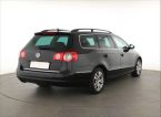 Volkswagen Passat - fotka číslo 4