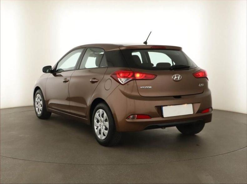 Hyundai i20 - hlavní fotka