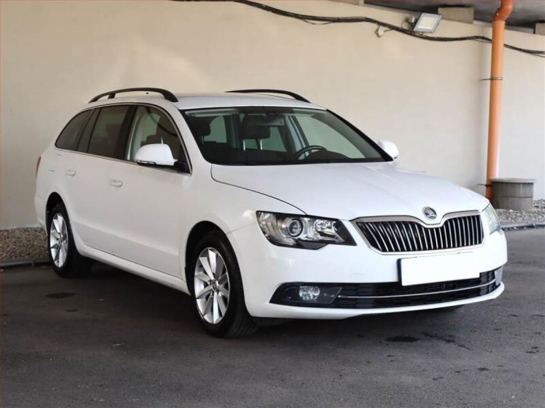 Škoda Superb - hlavní fotka inzerátu