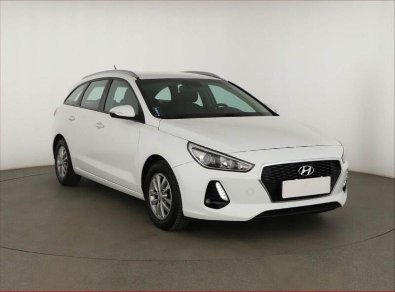 Hyundai i30 - hlavní foto