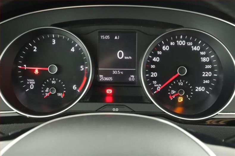 Volkswagen Passat - hlavní fotka
