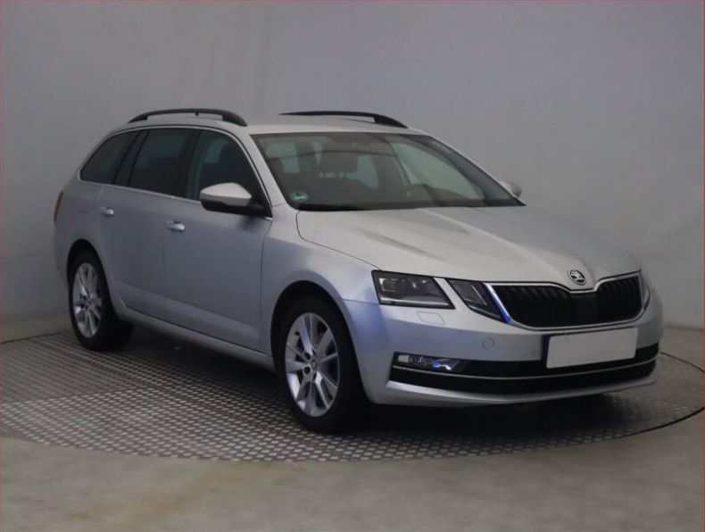 Škoda Octavia - hlavní foto