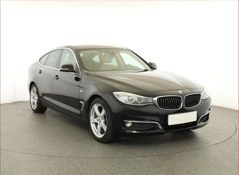 BMW Řada 3 - hlavní foto