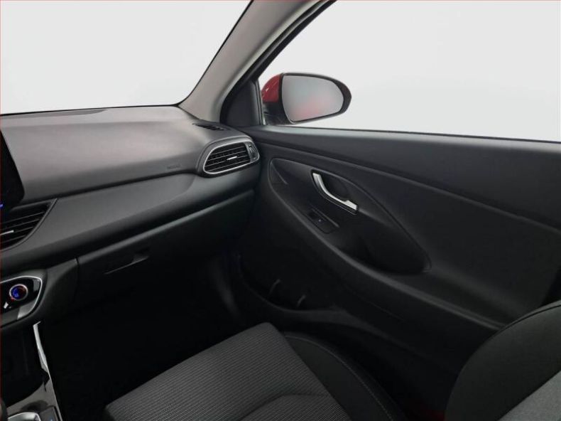 Hyundai i30 - hlavní fotka