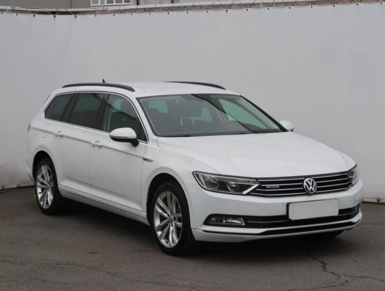 Volkswagen Passat - hlavní fotka inzerátu