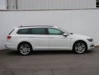 Volkswagen Passat - fotka číslo 5