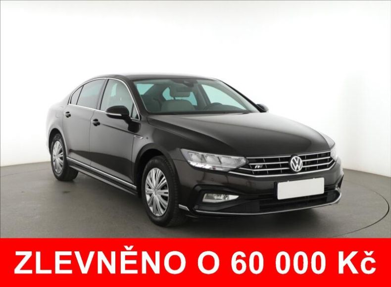 Volkswagen Passat - hlavní foto