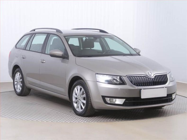 Škoda Octavia - hlavní foto