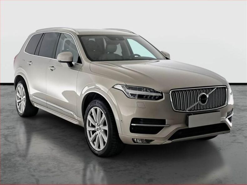 Volvo XC90 - hlavní foto