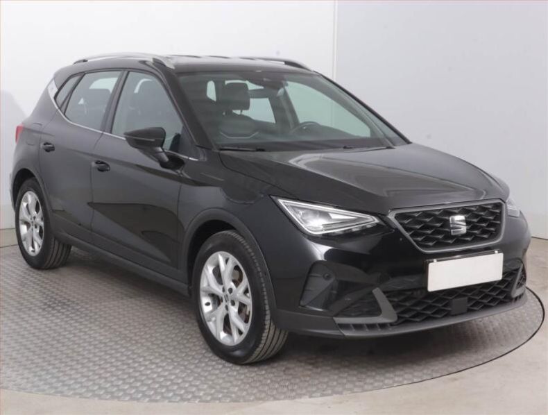 Seat Arona - hlavní fotka inzerátu