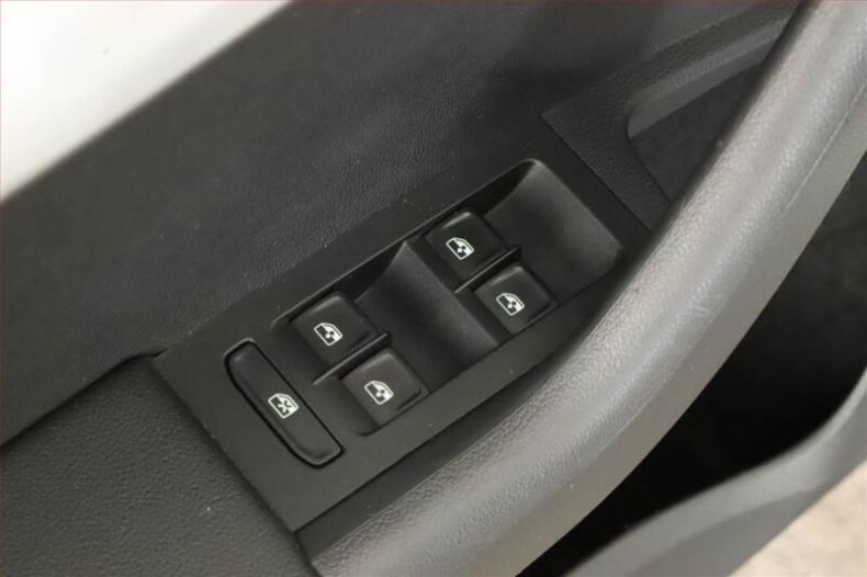 Škoda Octavia - hlavní fotka