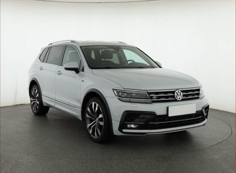 Volkswagen Tiguan - hlavní fotka
