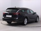 Opel Insignia - fotka číslo 4