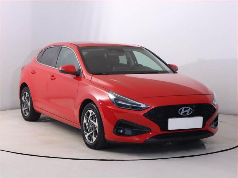Hyundai i30 - hlavní foto