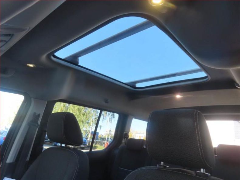 Ford Tourneo - hlavní fotka