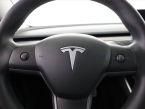 Tesla Model 3 - fotka číslo 7