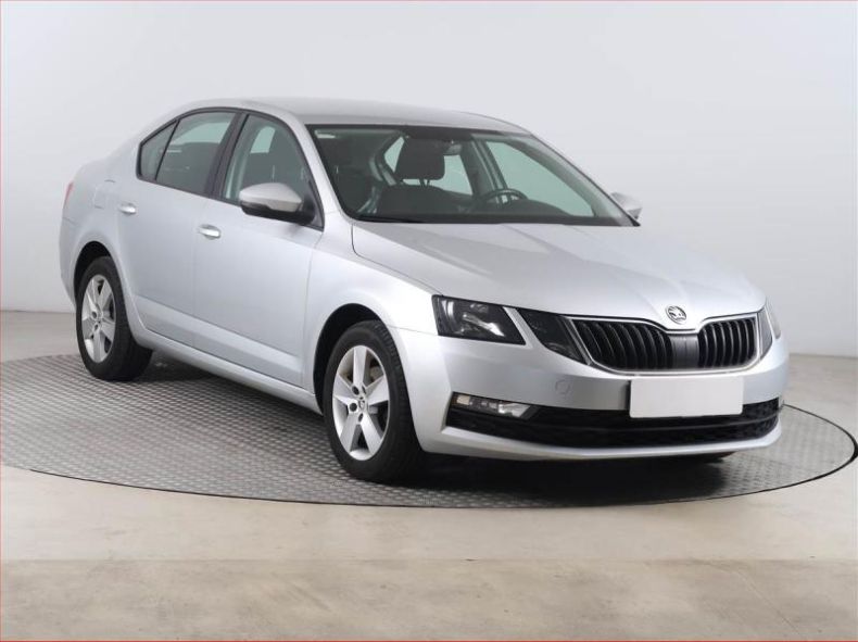 Škoda Octavia - hlavní foto