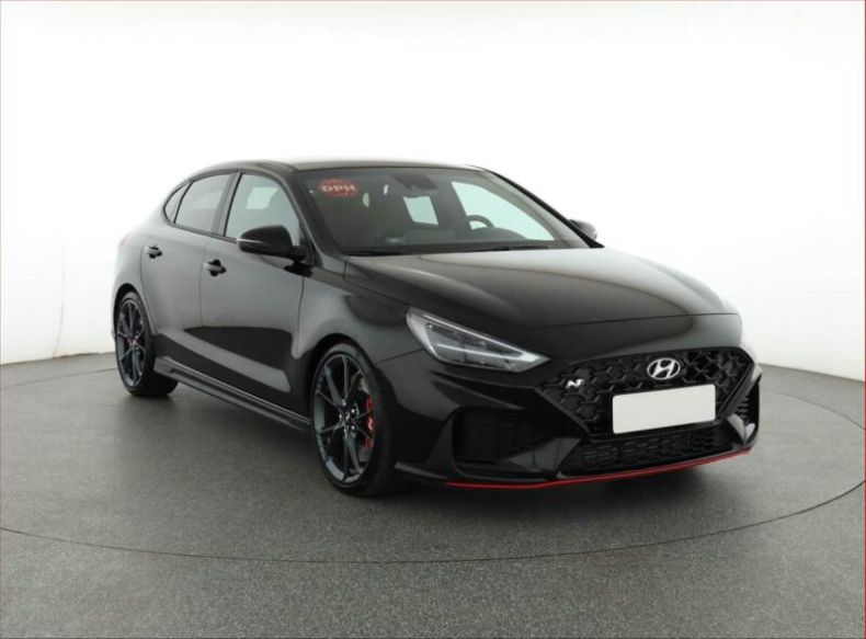 Hyundai i30 - hlavní foto