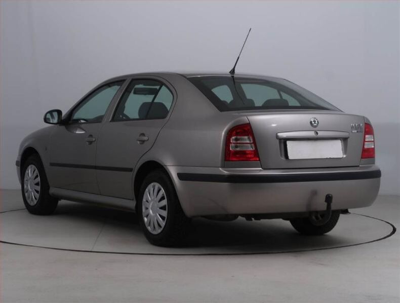 Škoda Octavia - hlavní fotka