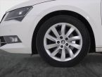 Škoda Superb - fotka číslo 11