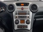Kia Carens - fotka číslo 11