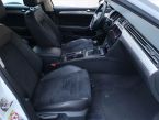 Volkswagen Passat - fotka číslo 8