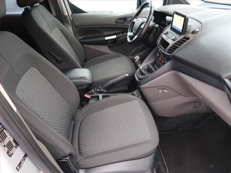 Ford Tourneo - hlavní fotka