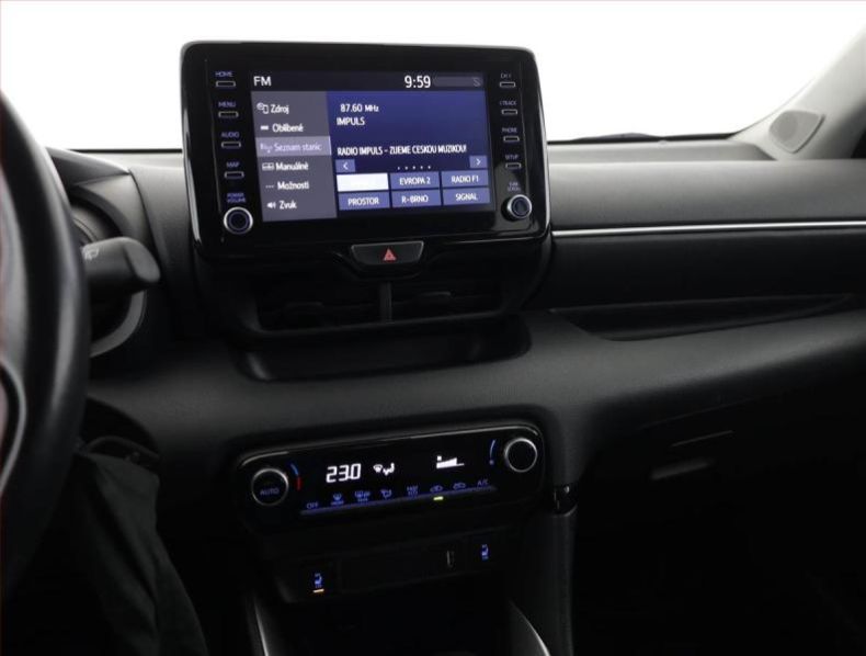 Toyota Yaris - hlavní fotka