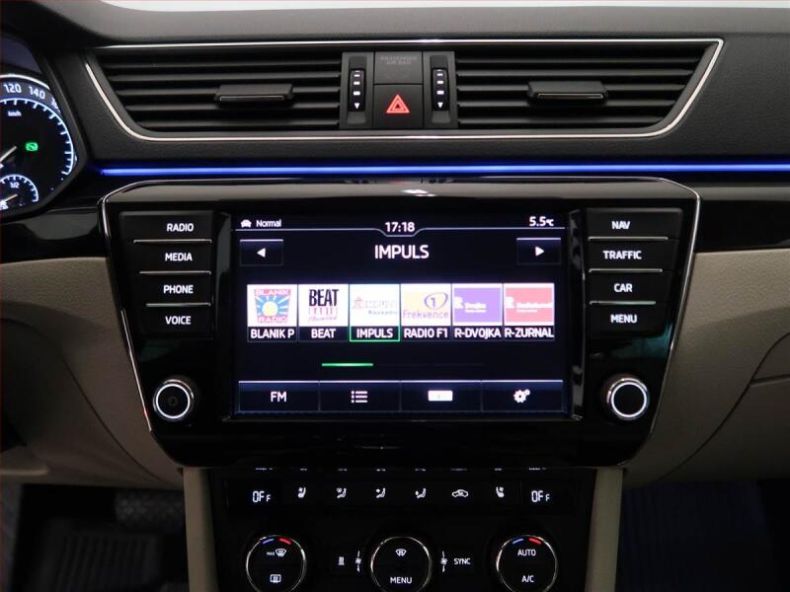 Škoda Superb - hlavní fotka