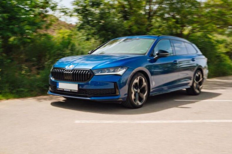 Škoda Superb - hlavní fotka