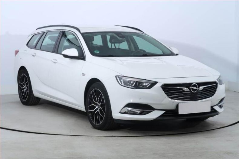 Opel Insignia - hlavní fotka inzerátu