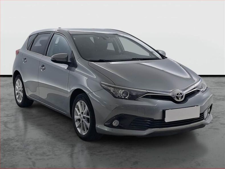 Toyota Auris - hlavní foto