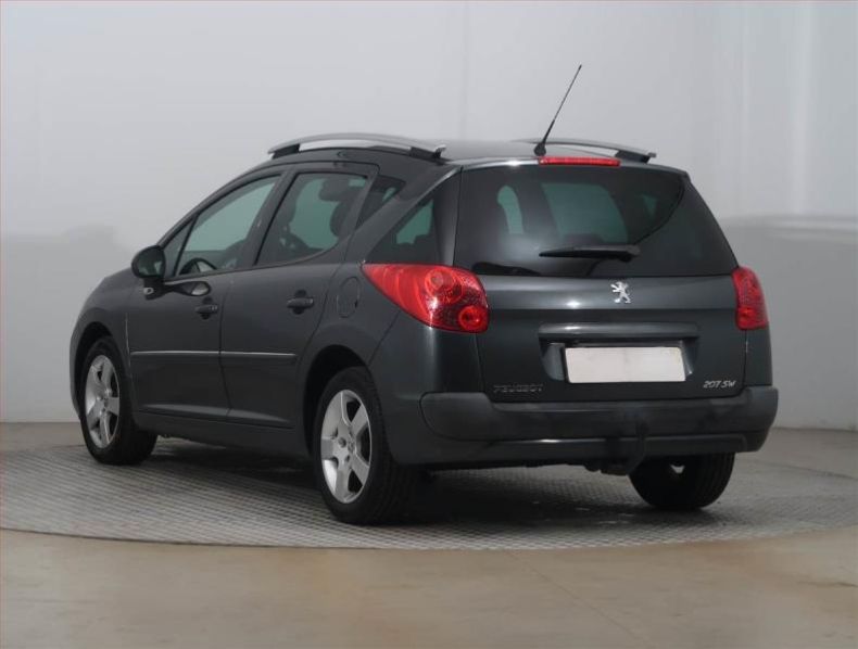 Peugeot 207 - hlavní fotka