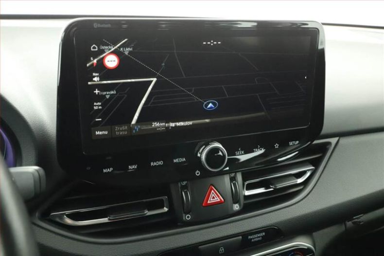 Hyundai i30 - hlavní fotka