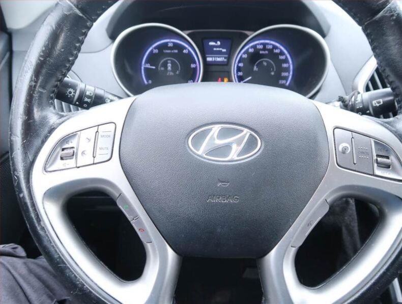 Hyundai ix35 - hlavní fotka