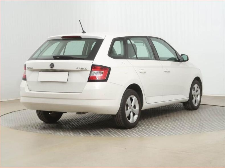Škoda Fabia - hlavní fotka