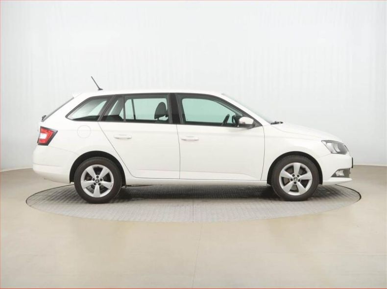 Škoda Fabia - hlavní fotka