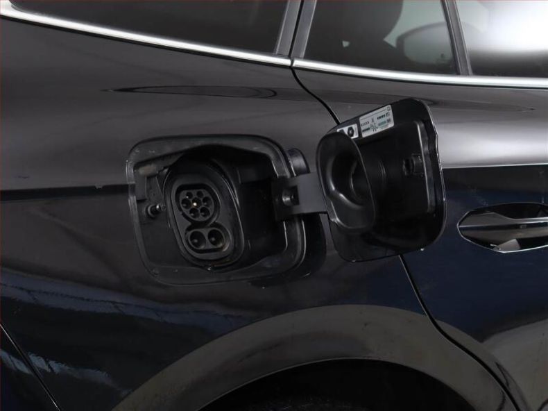 Škoda Enyaq - hlavní fotka