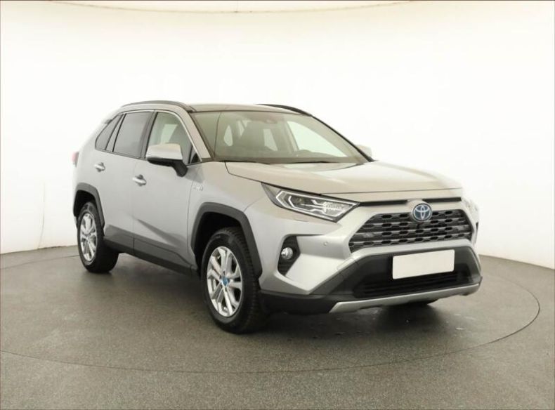Toyota RAV 4 - hlavní fotka inzerátu