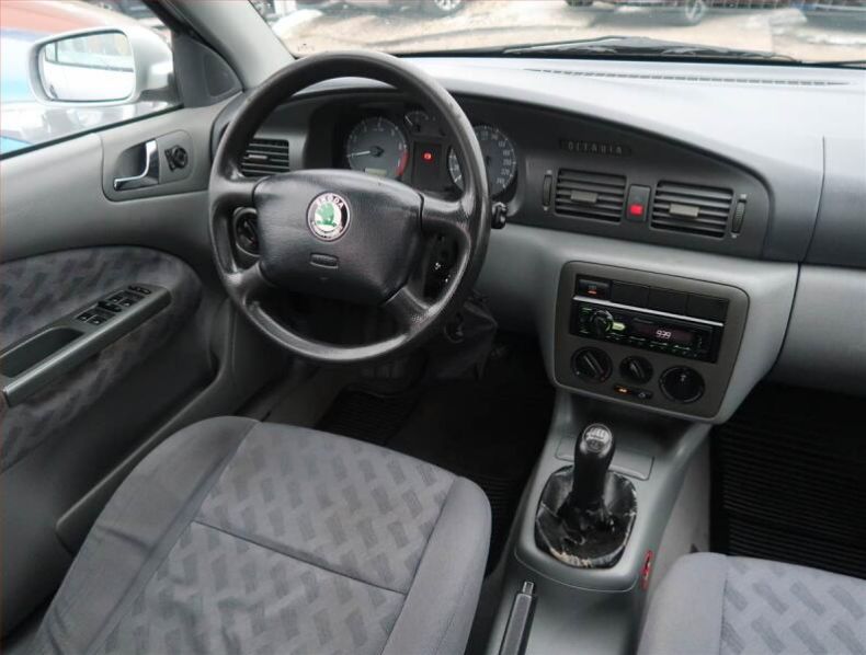 Škoda Octavia - hlavní fotka inzerátu