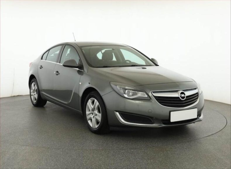 Opel Insignia - hlavní fotka inzerátu