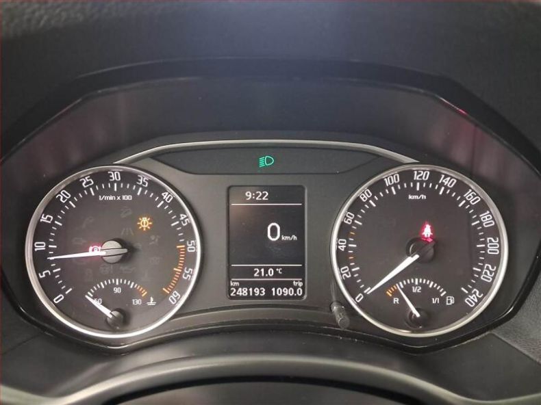 Škoda Octavia - hlavní fotka