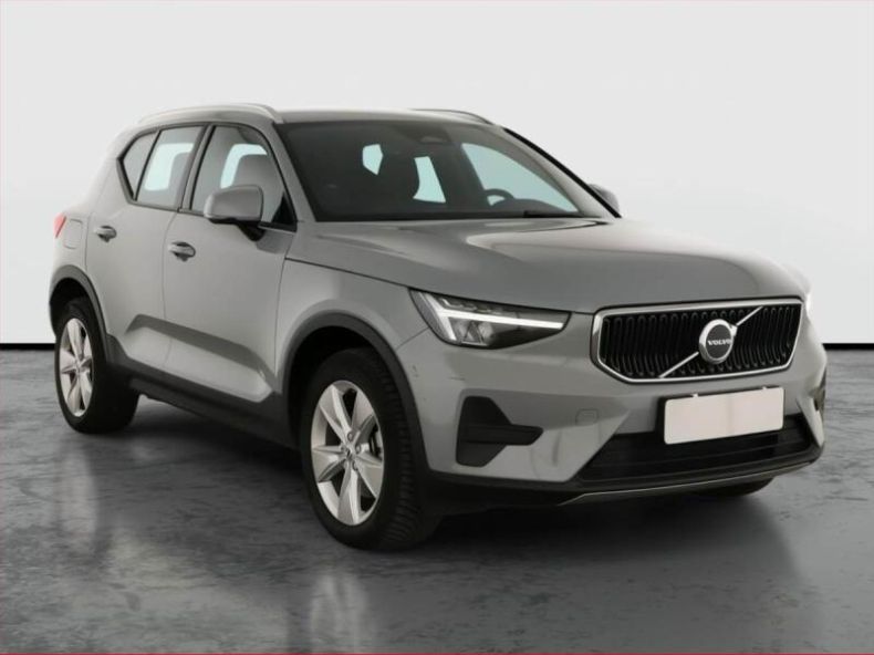 Volvo XC40 - hlavní foto
