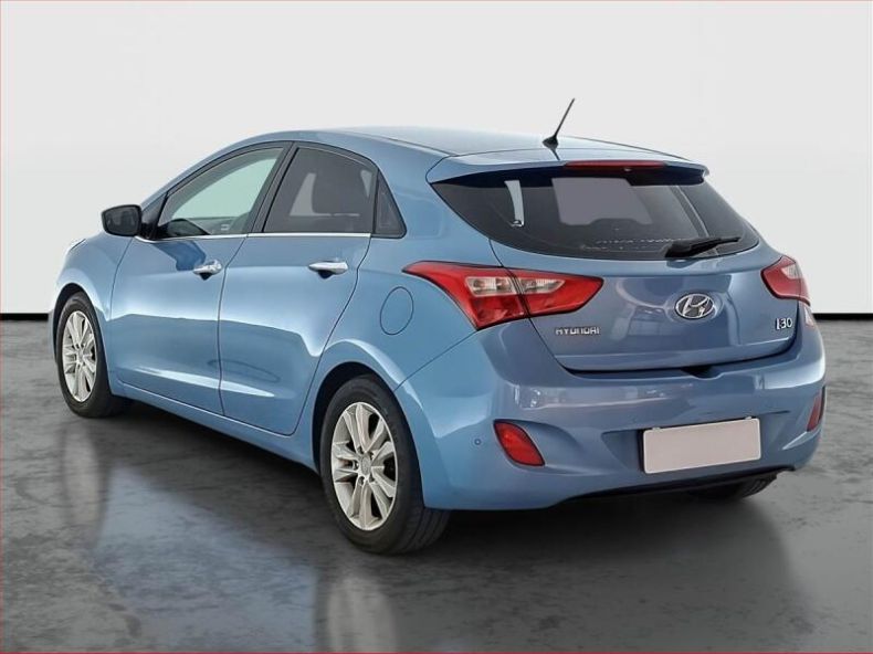 Hyundai i30 - hlavní fotka