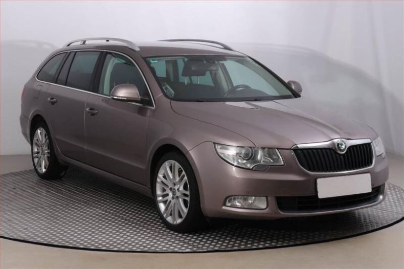 Škoda Superb - hlavní fotka inzerátu
