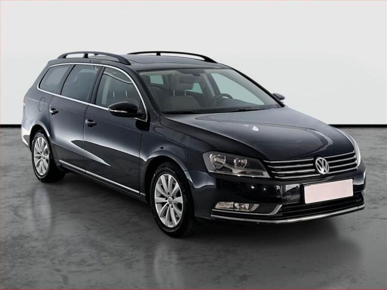 Volkswagen Passat - hlavní fotka inzerátu