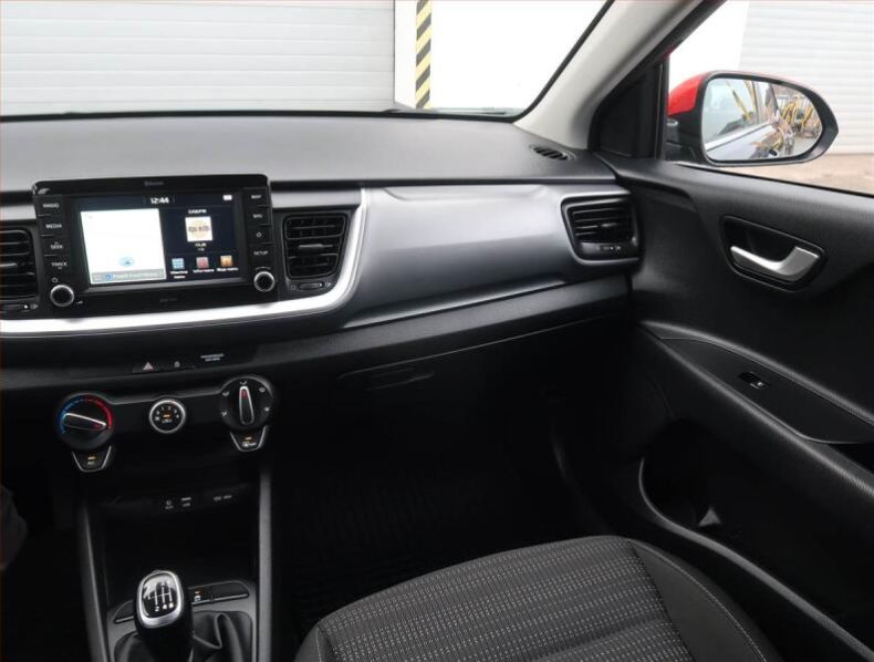 Kia Stonic - hlavní fotka