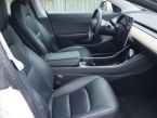 Tesla Model 3 - fotka číslo 8