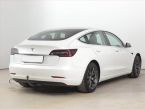 Tesla Model 3 - fotka číslo 4
